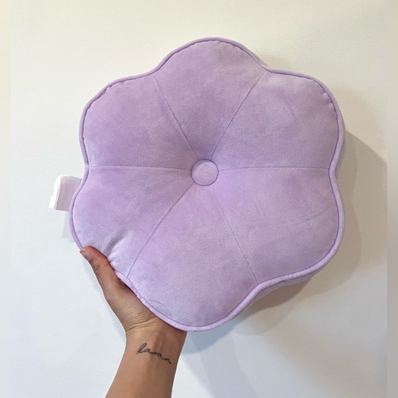 Flower Pillows set - Picture 2 of 2